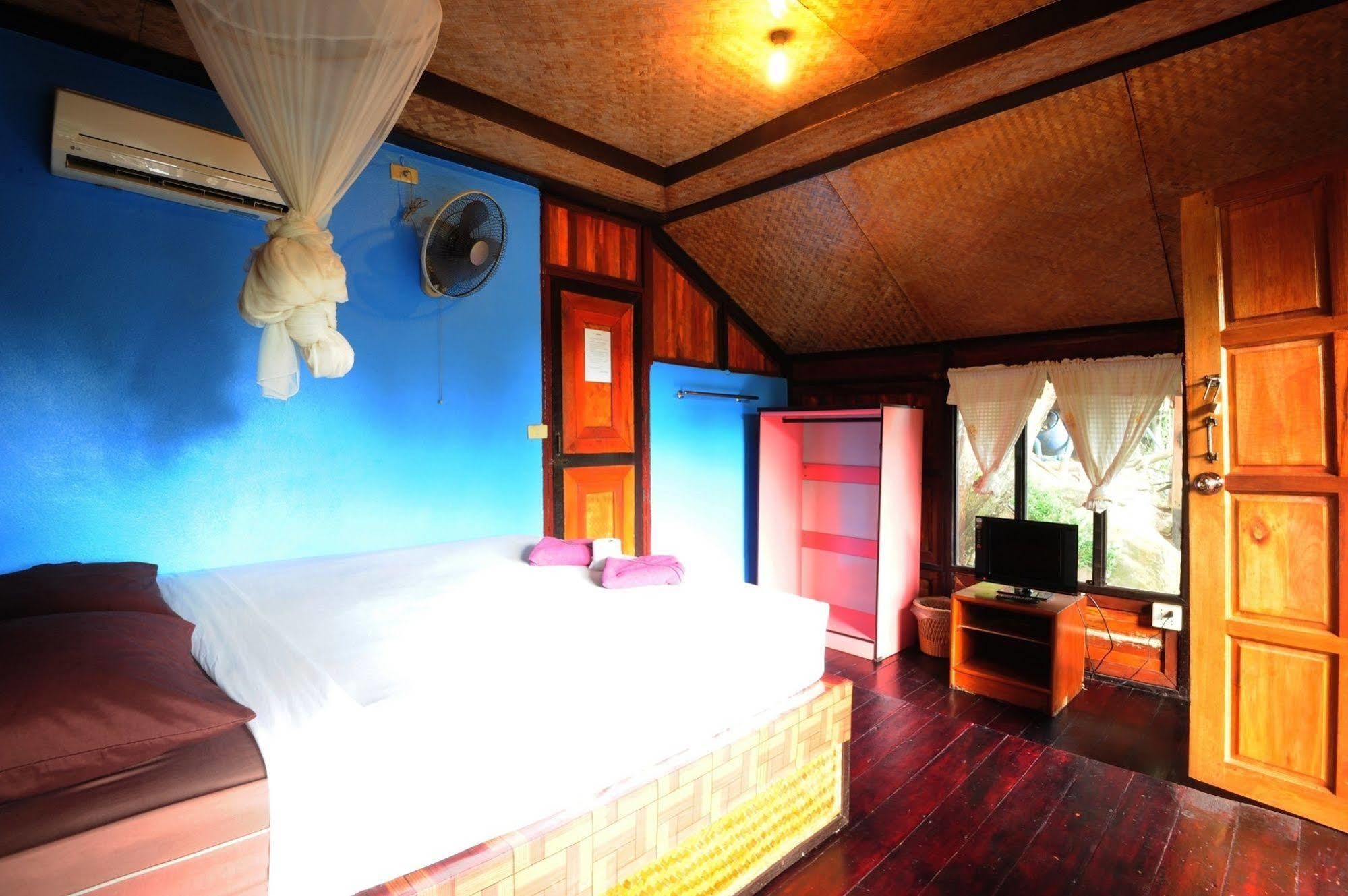 Phi Phi Green Hill Resort Extérieur photo